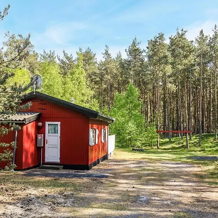 Lovely In Aakirkeby With Wifi Casa de Férias *